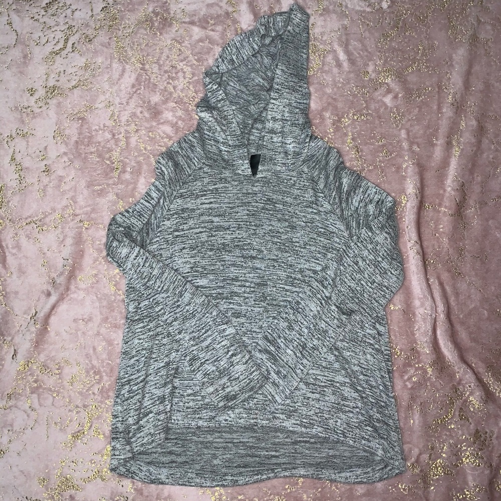 5/15!!Rebel sugar light hoodie